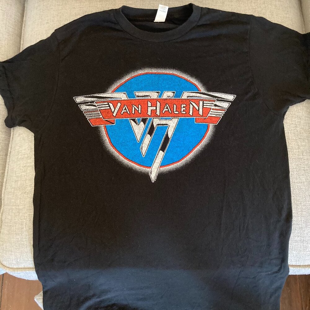 VAN HALEN VH Dot Logo - Classic Rock T-Shirt, 2015 Medium- Pre-own